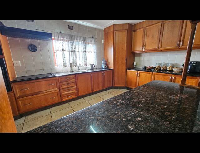 4 BEDROOM HOUSE FOR SALE IN KILDARE